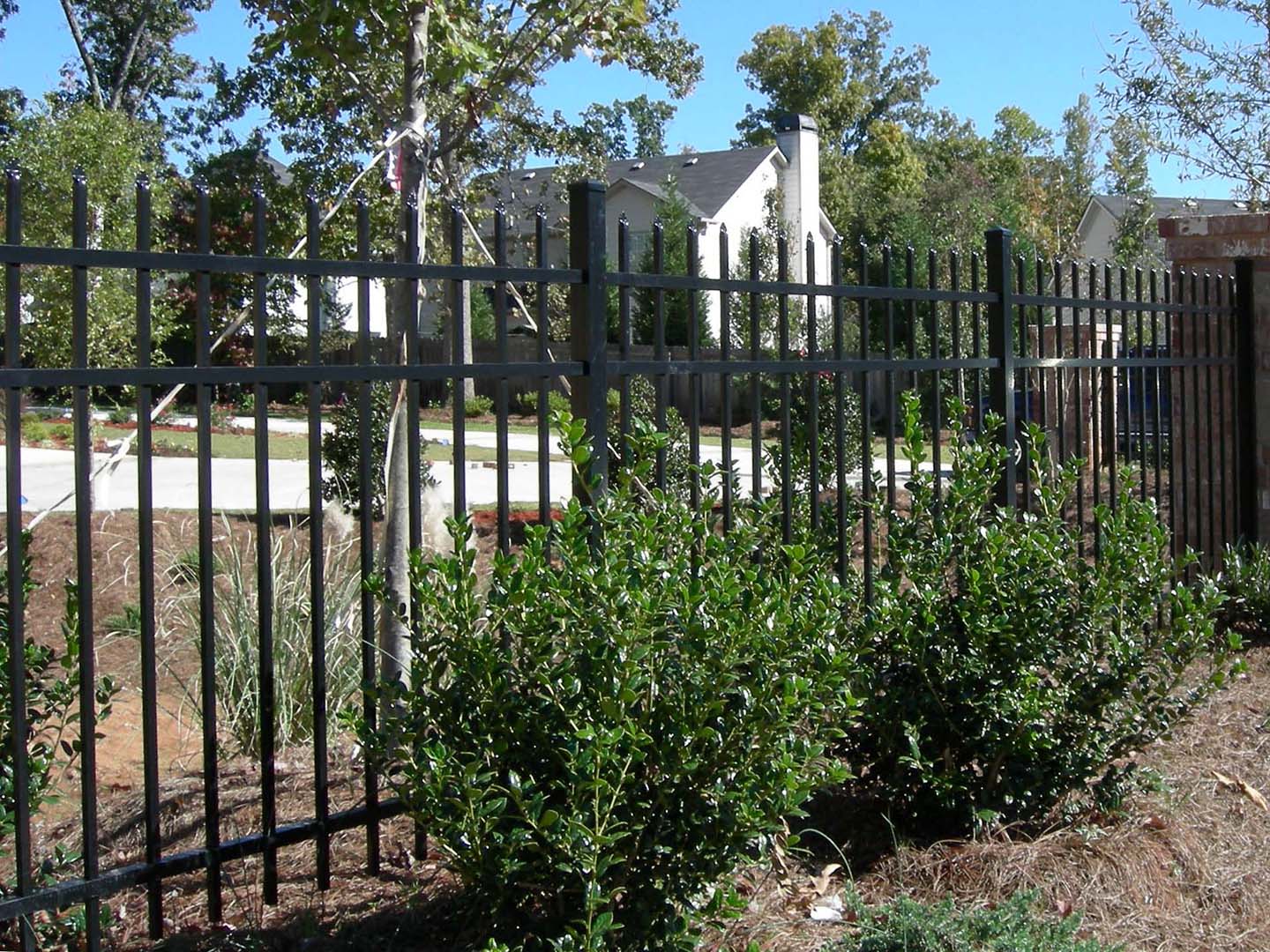 Milton Georgia residential fencing contractor